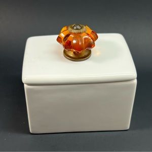 Ceramic Trinket Box with Vintage Knob